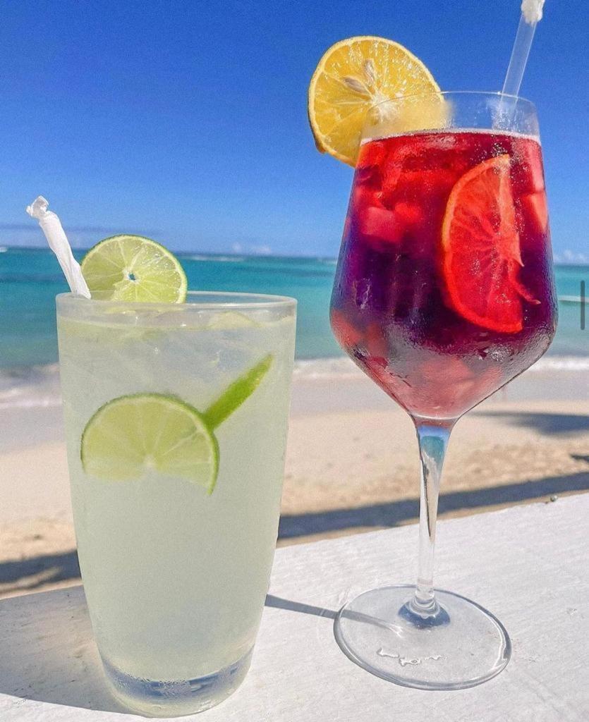 Ocean Front Caney Hotel プンタ・カナ エクステリア 写真